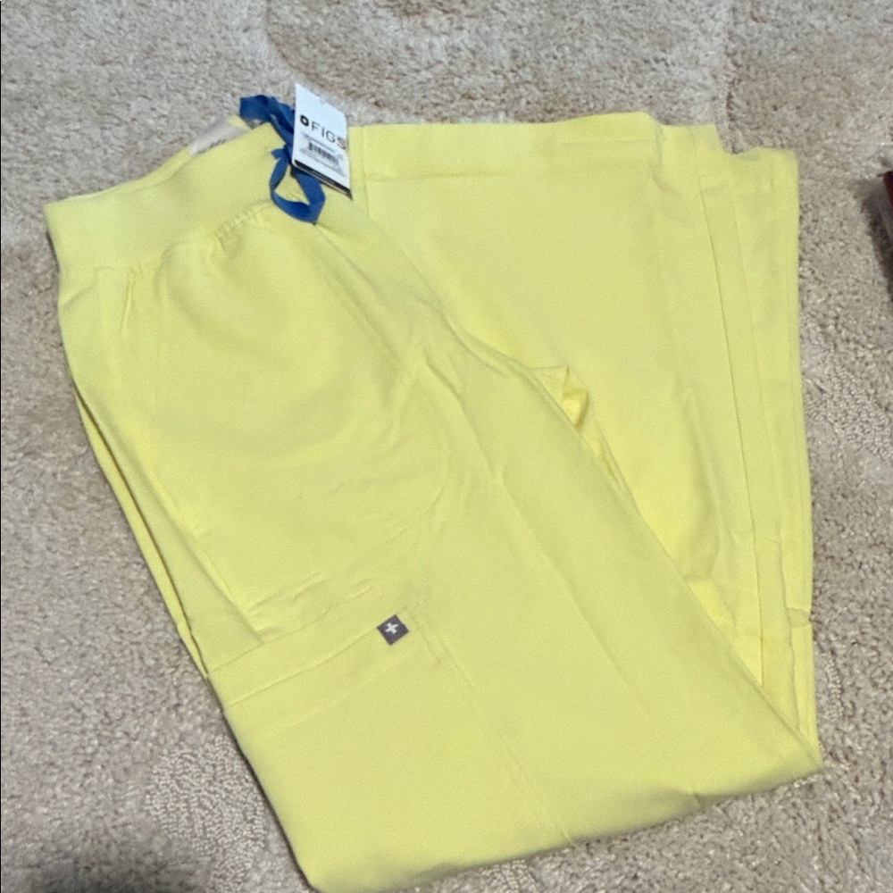 FIGS Isabel HW Wide Leg Scrub Pant Sunlight - Picture 3 of 3